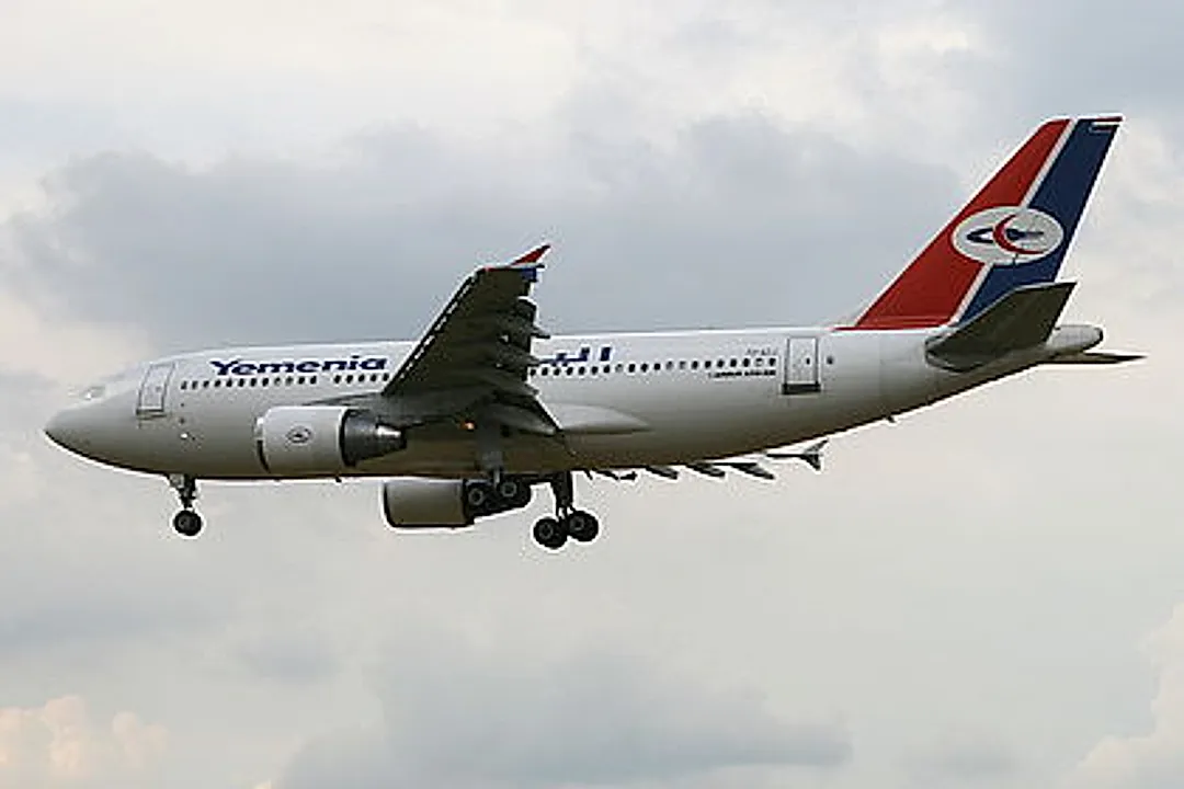 Airbus A310-324 aircraft profile