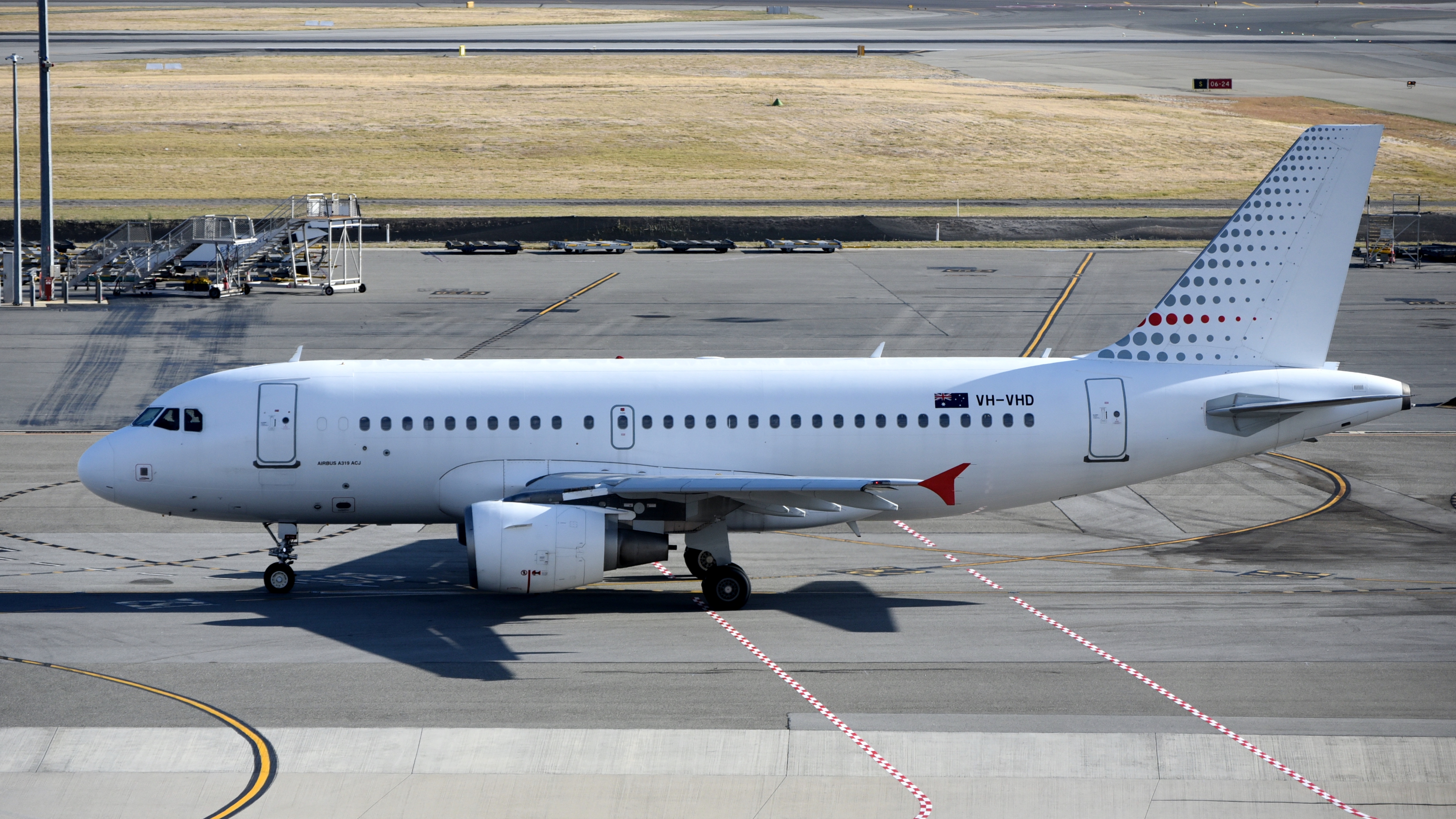 Airbus A319-115 (WL) aircraft profile