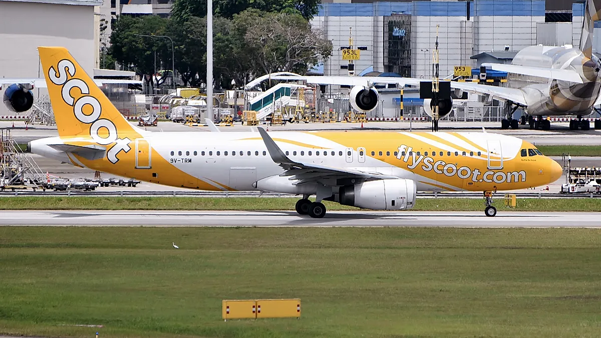 Airbus A320-232 (WL) aircraft profile