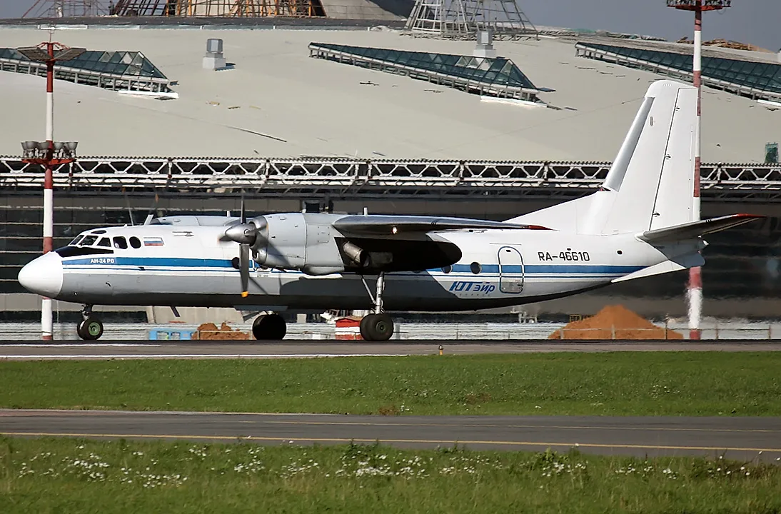 Antonov An-24RV aircraft profile