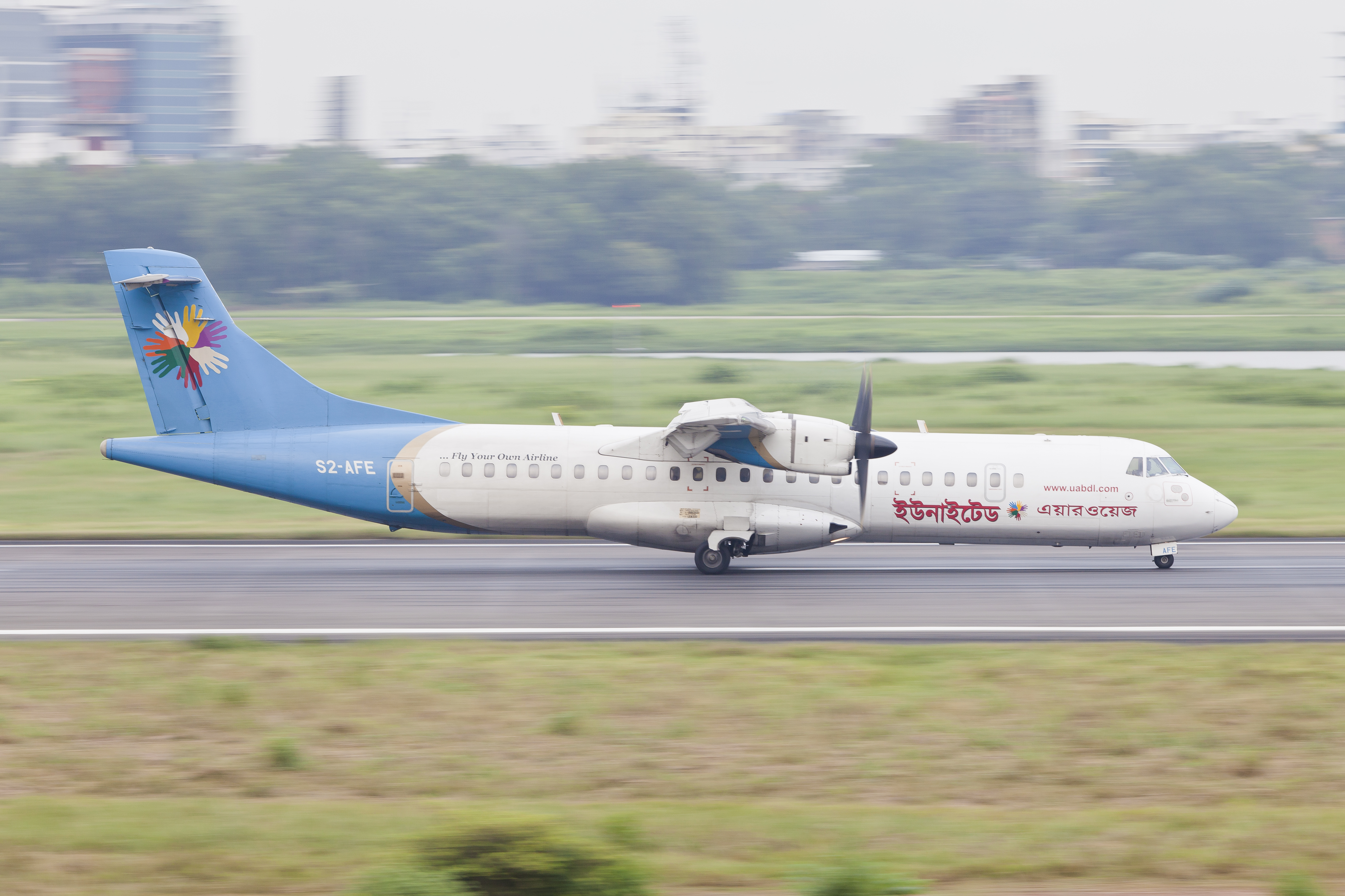 ATR 72-212 aircraft profile