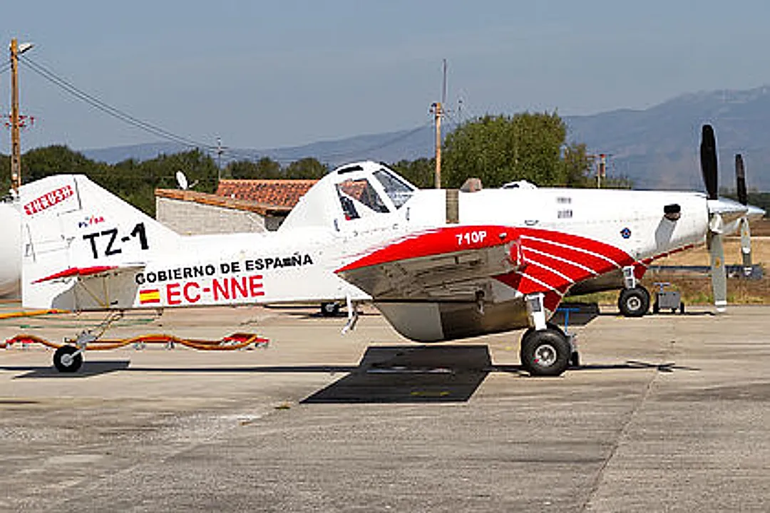 AYRES S2R600 aircraft profile