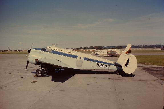 BEECH 18 aircraft profile