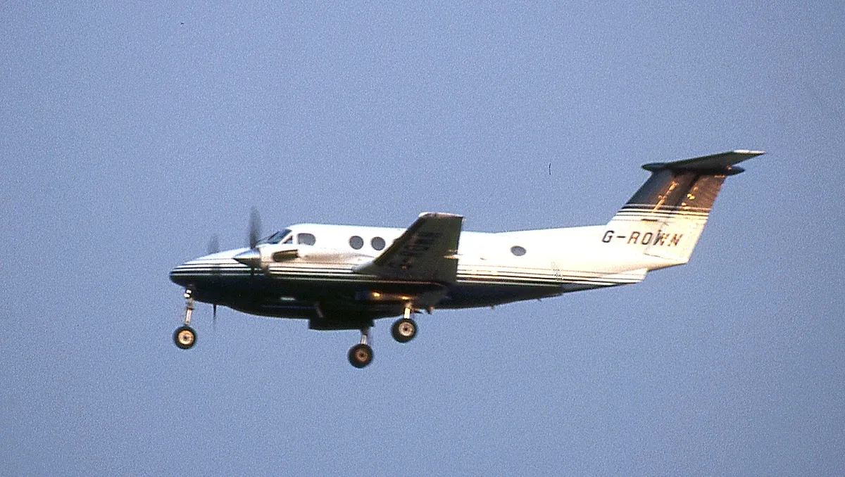 Beechcraft 200 Super King Air (TC-12B Huron) profile