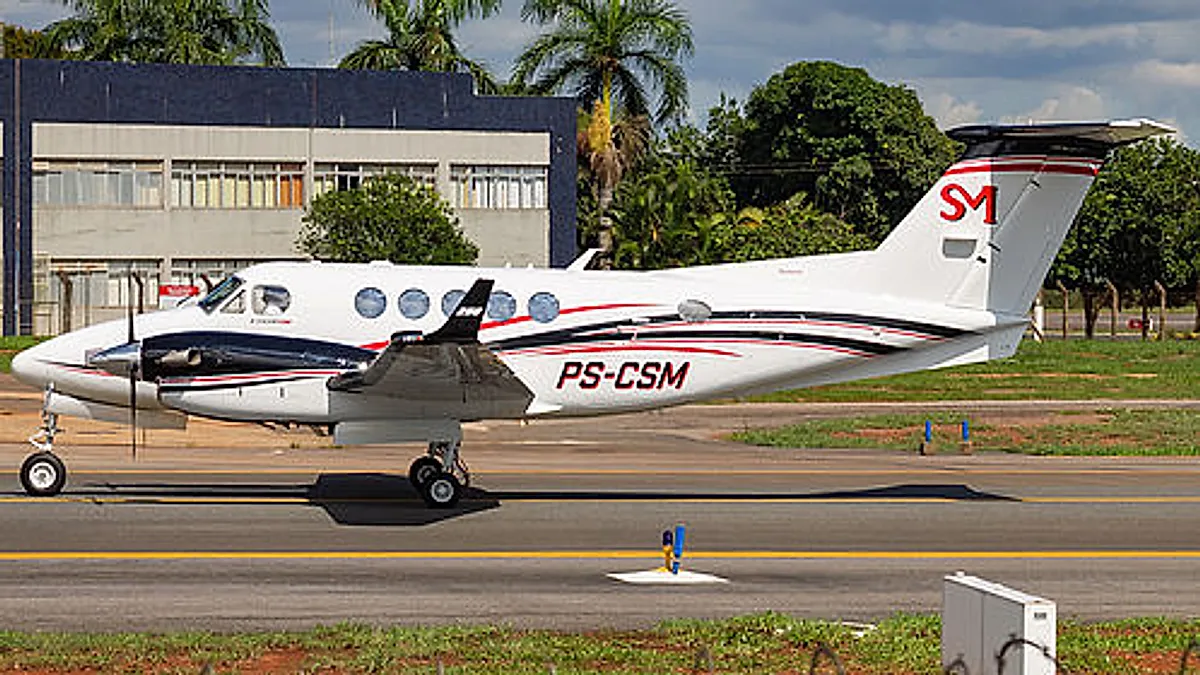 Beechcraft B200GT King Air 250 aircraft profile