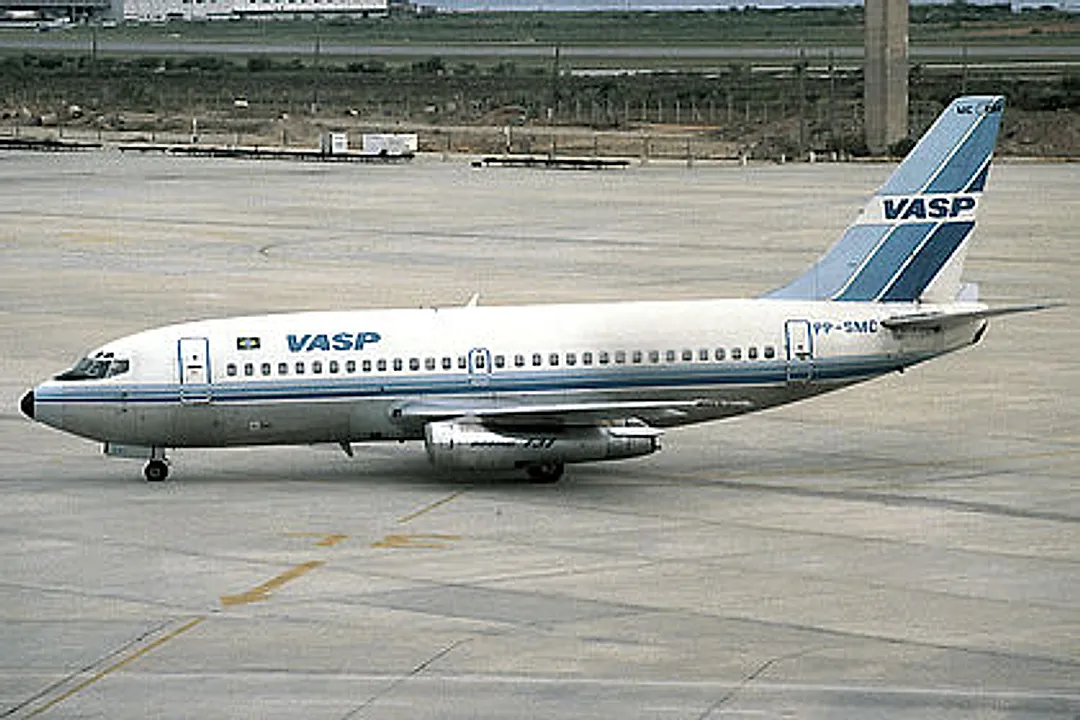 Boeing 737-2A1 aircraft profile