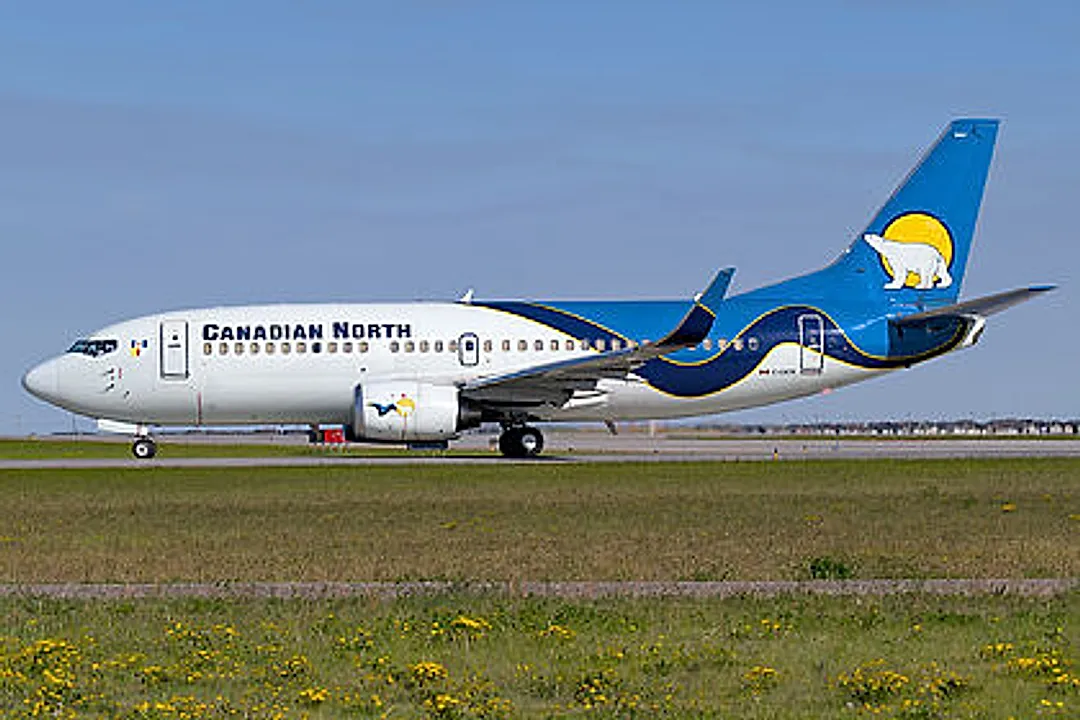 Boeing 737-36Q (WL) aircraft profile