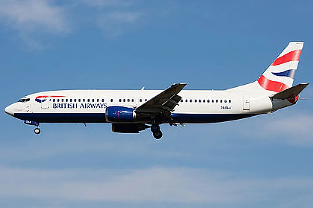 Boeing 737-4L7 aircraft profile