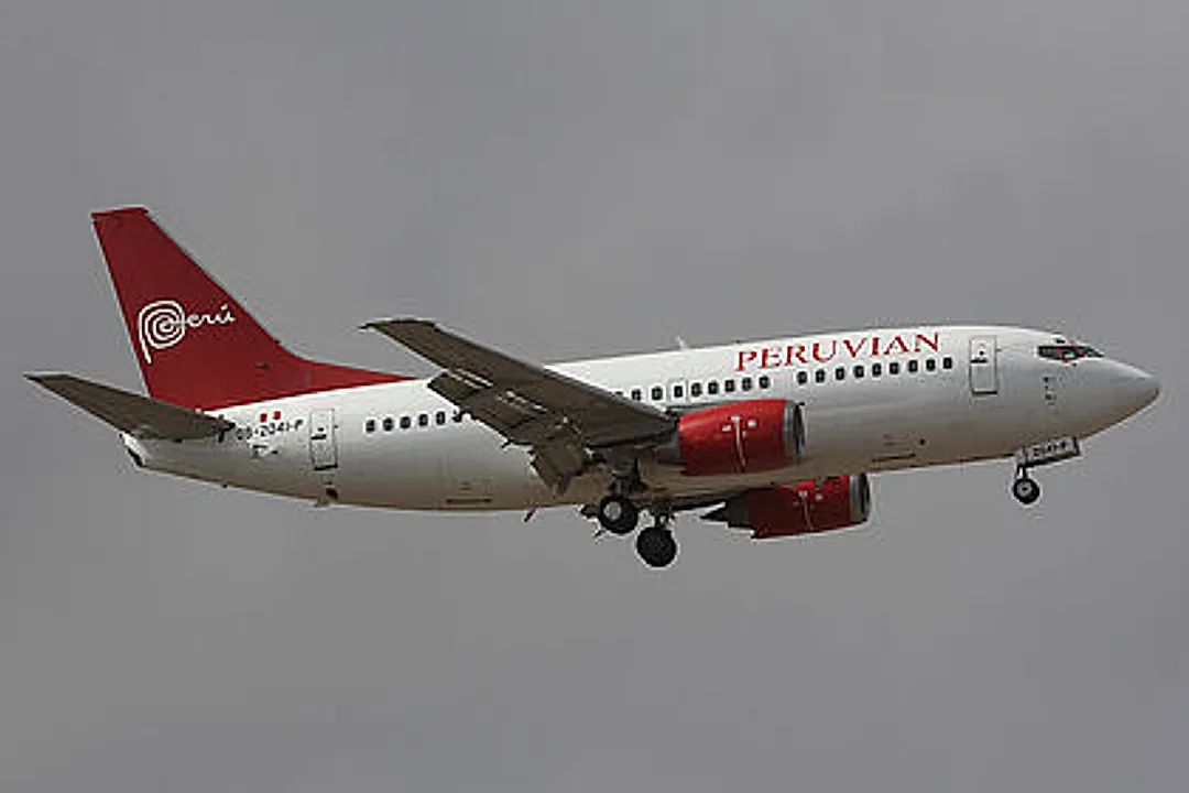 Boeing 737-53C aircraft profile