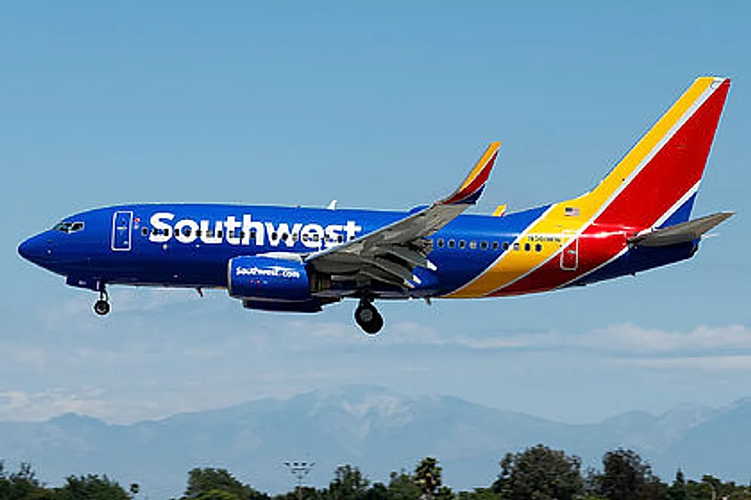 Boeing 737-73V (WL) aircraft profile