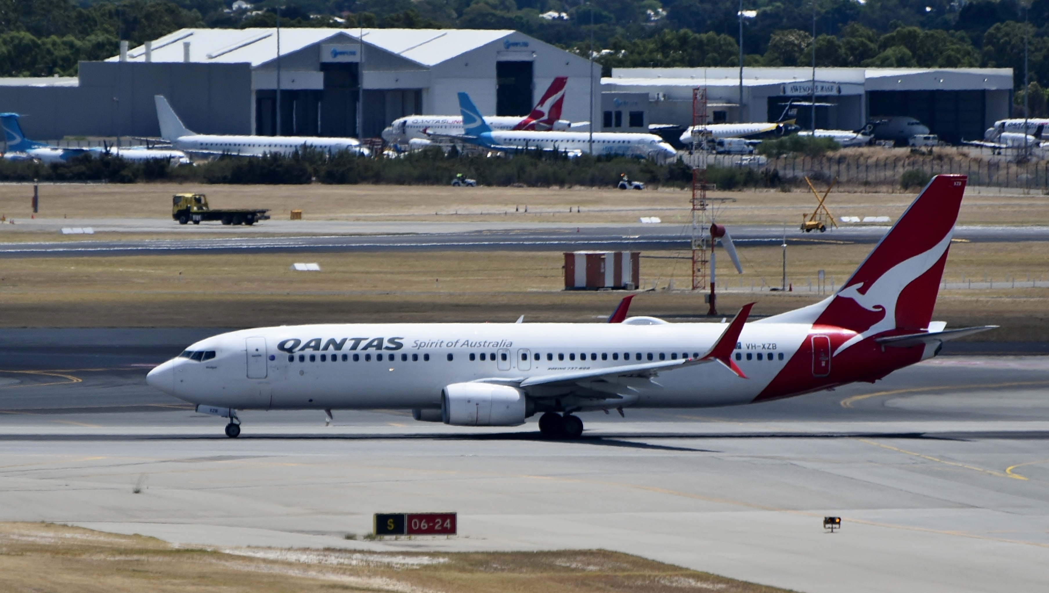 Boeing 737-838 (WL) aircraft profile