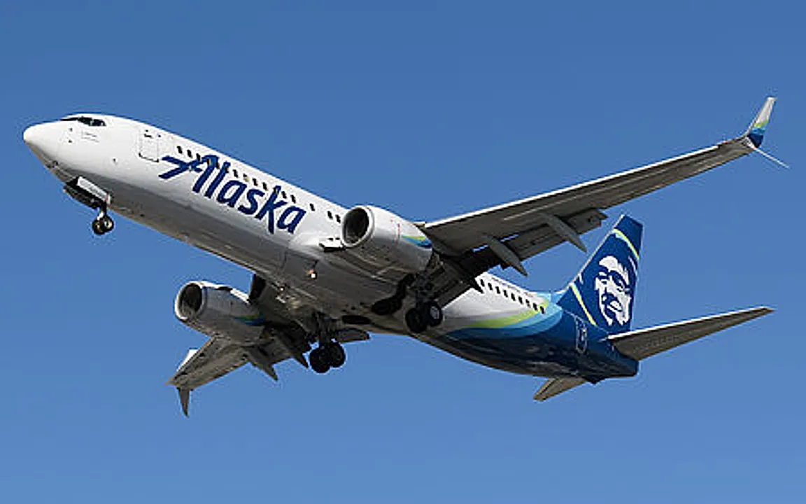 Boeing 737-890 (WL) aircraft profile