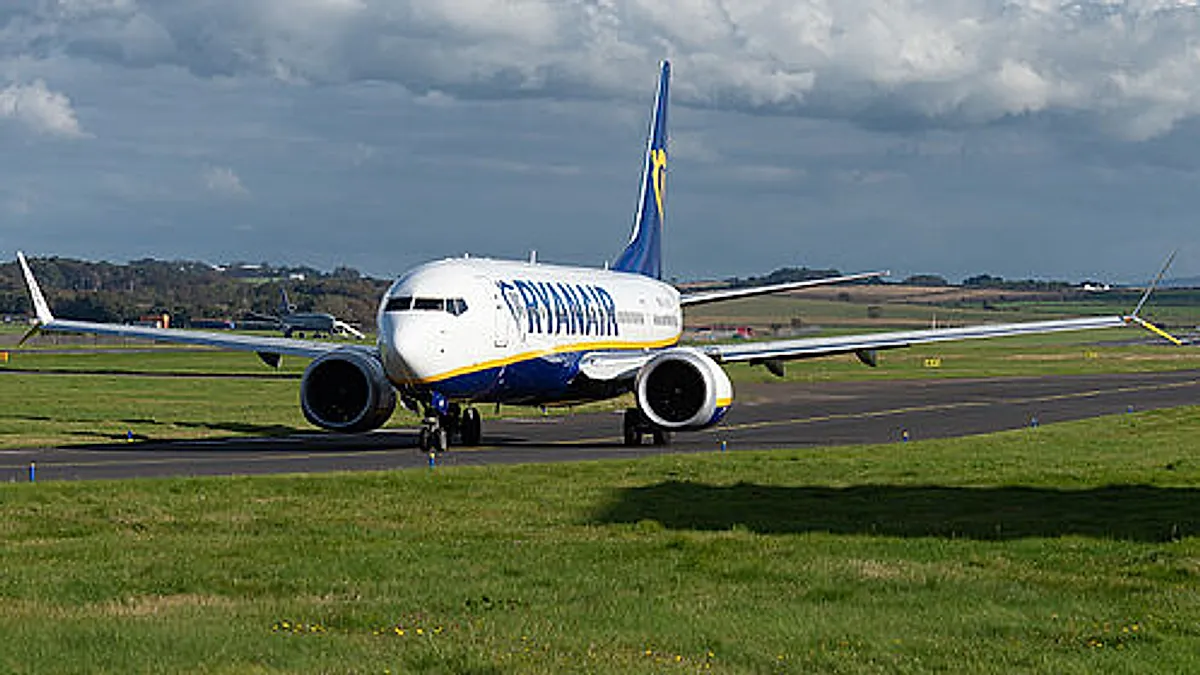 BOEING 737-8MAX 200 aircraft profile