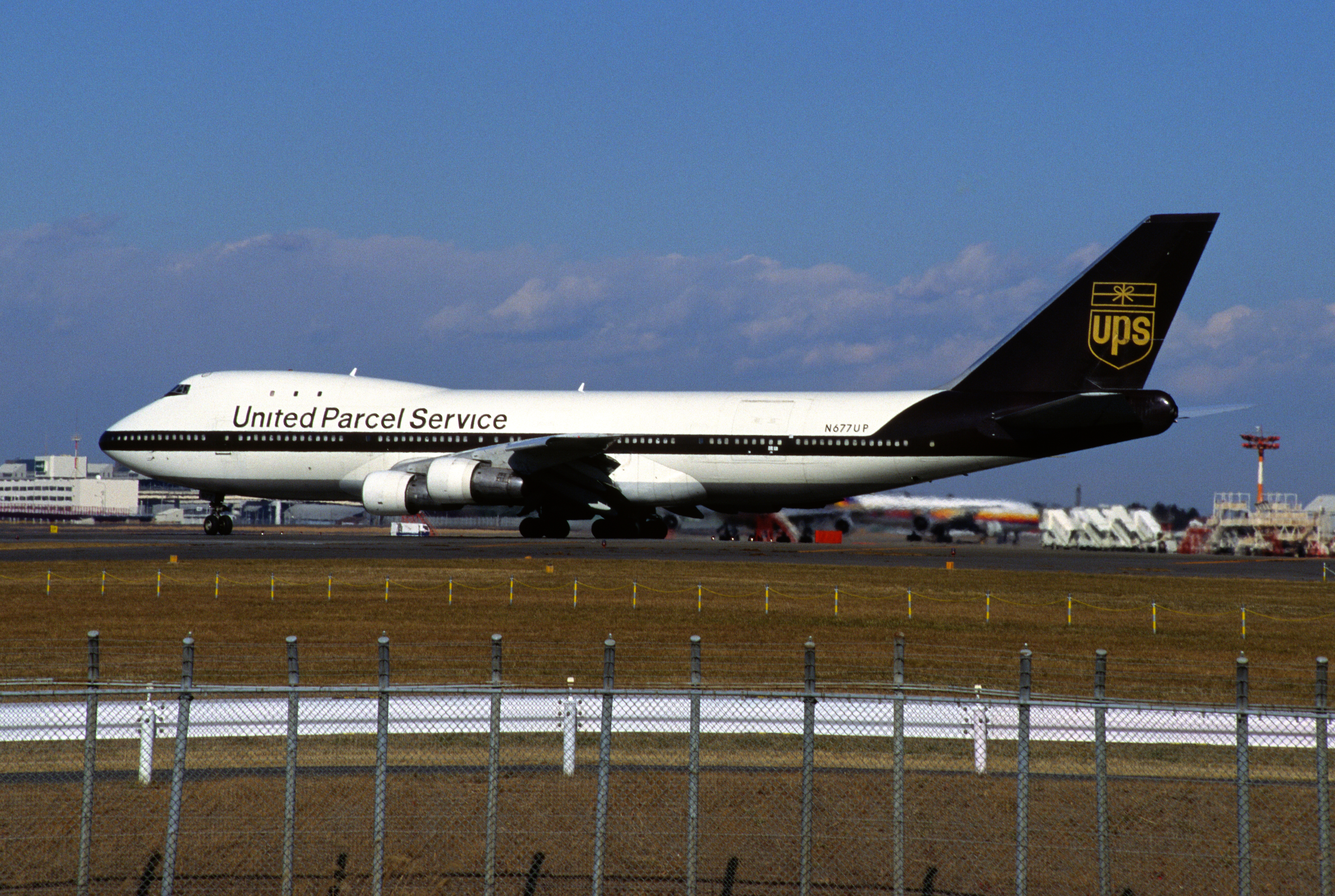 Boeing 747-123 aircraft profile