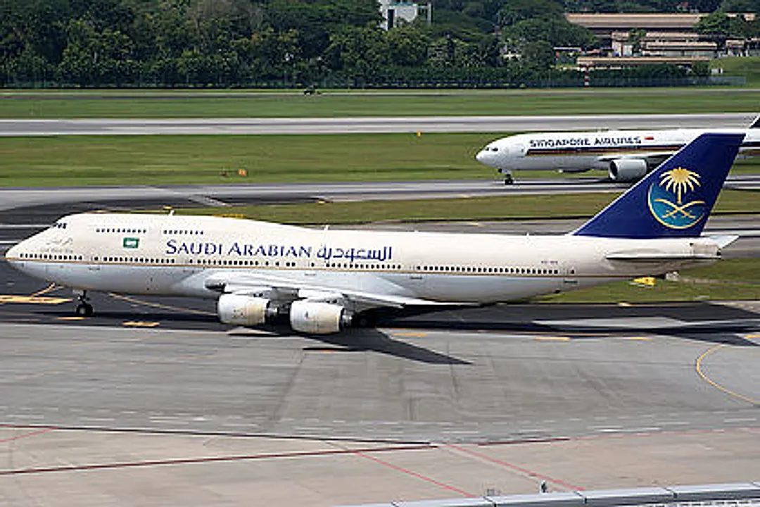 Boeing 747-368 aircraft profile