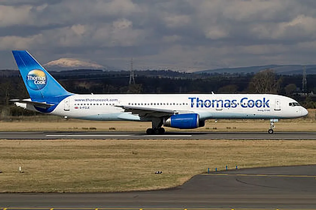Boeing 757-28A aircraft profile