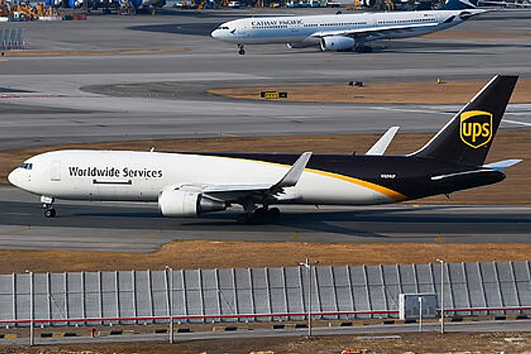 Boeing 767-34AFER (WL) aircraft profile