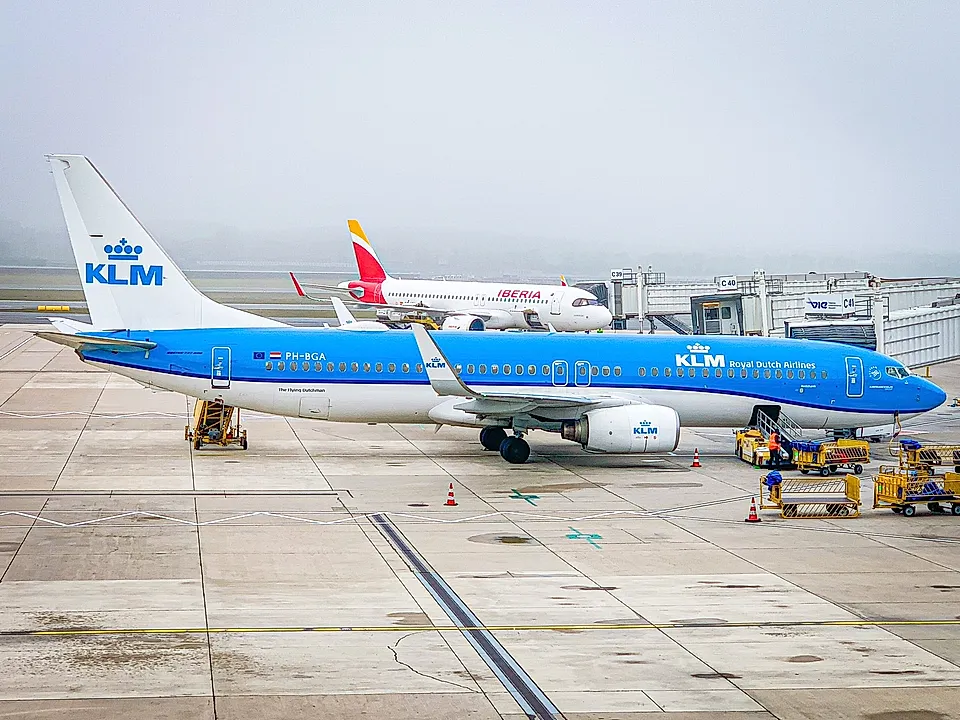 Boeing B737-800 aircraft profile