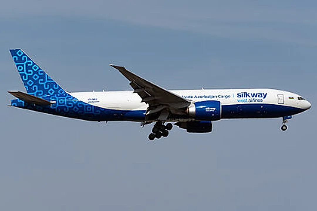 BOEING B777-200F aircraft profile
