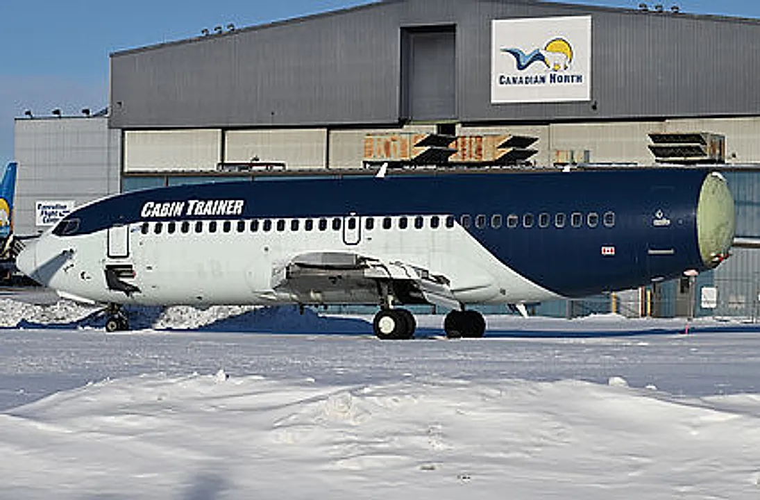 Bombardier CL-600-2B16 Challenger 605 aircraft profile