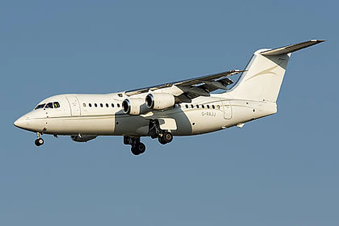 British Aerospace BAe-146-200 aircraft profile