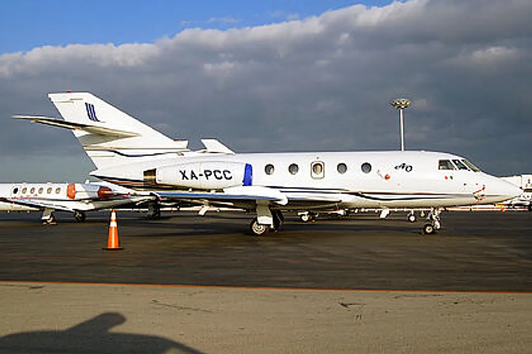 Dassault Falcon 20C aircraft profile