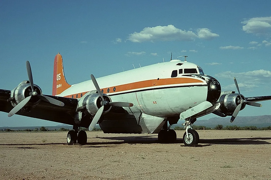 Douglas C-54D-5-DC (DC-4) generated aircraft profile