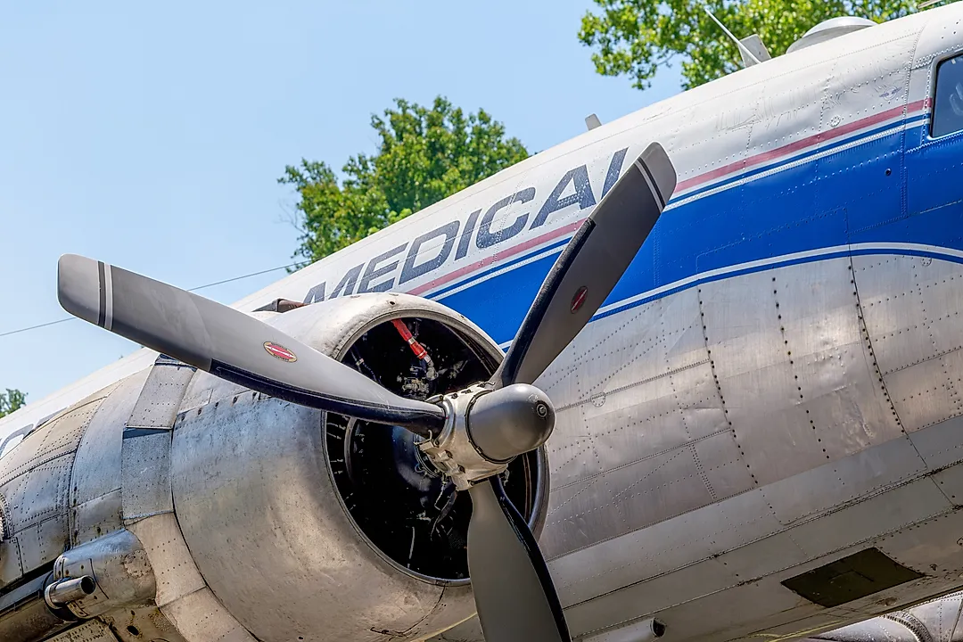 Douglas DC-7 aircraft profile