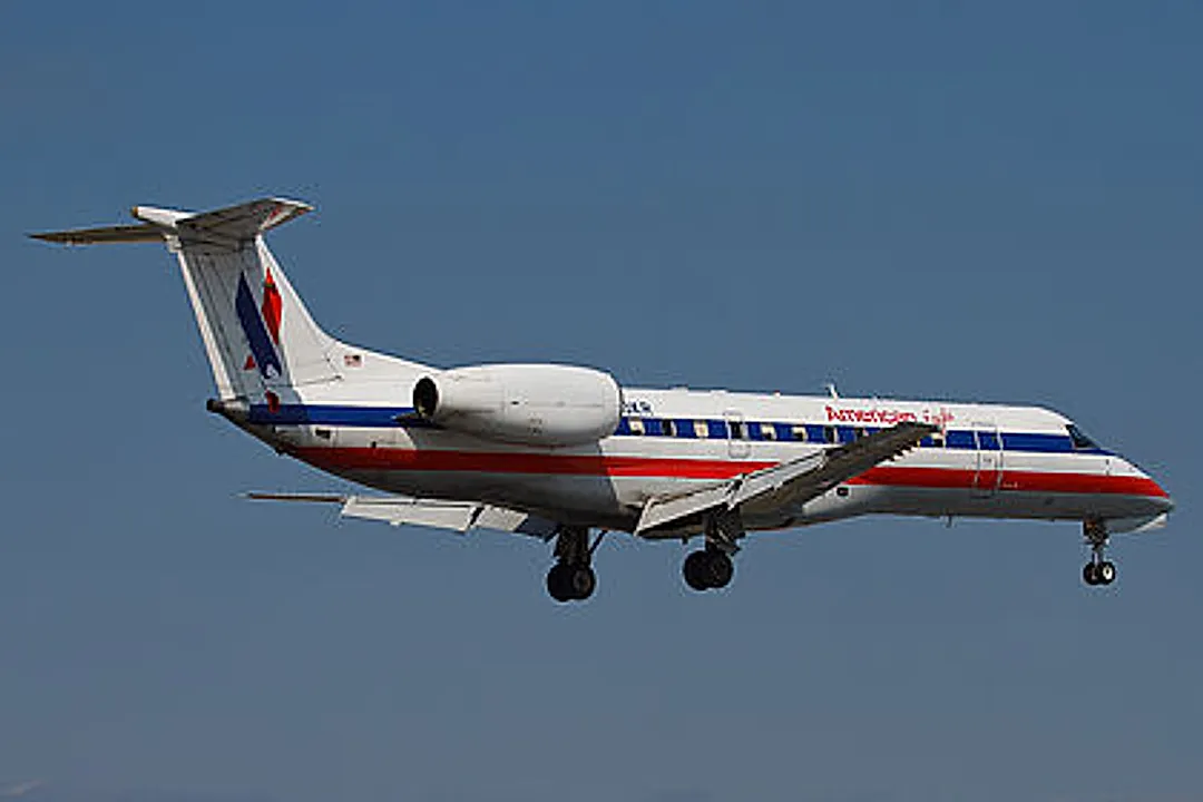 Embraer EMB-135 aircraft profile