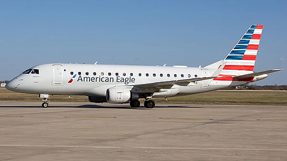 Embraer ERJ-170SE aircraft profile