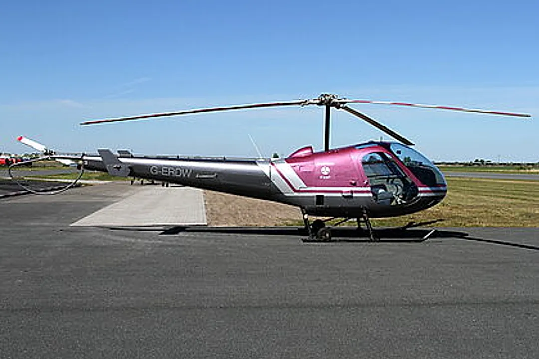 ENSTROM F28 aircraft profile