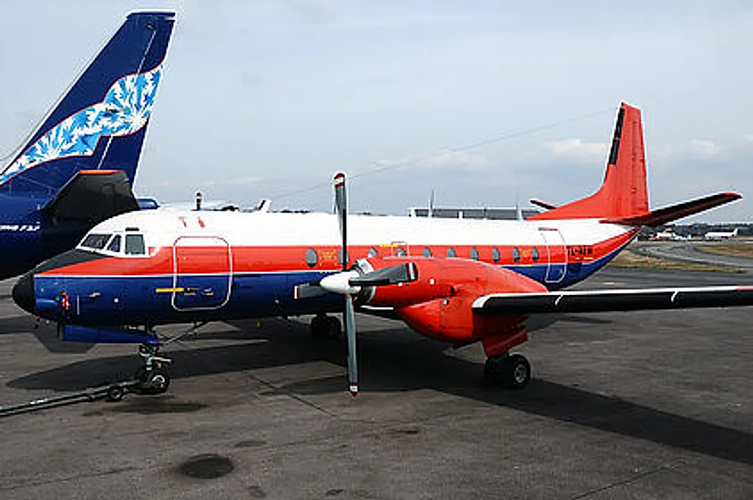 Hawker Siddeley HS-780 Andover C.1 aircraft profile