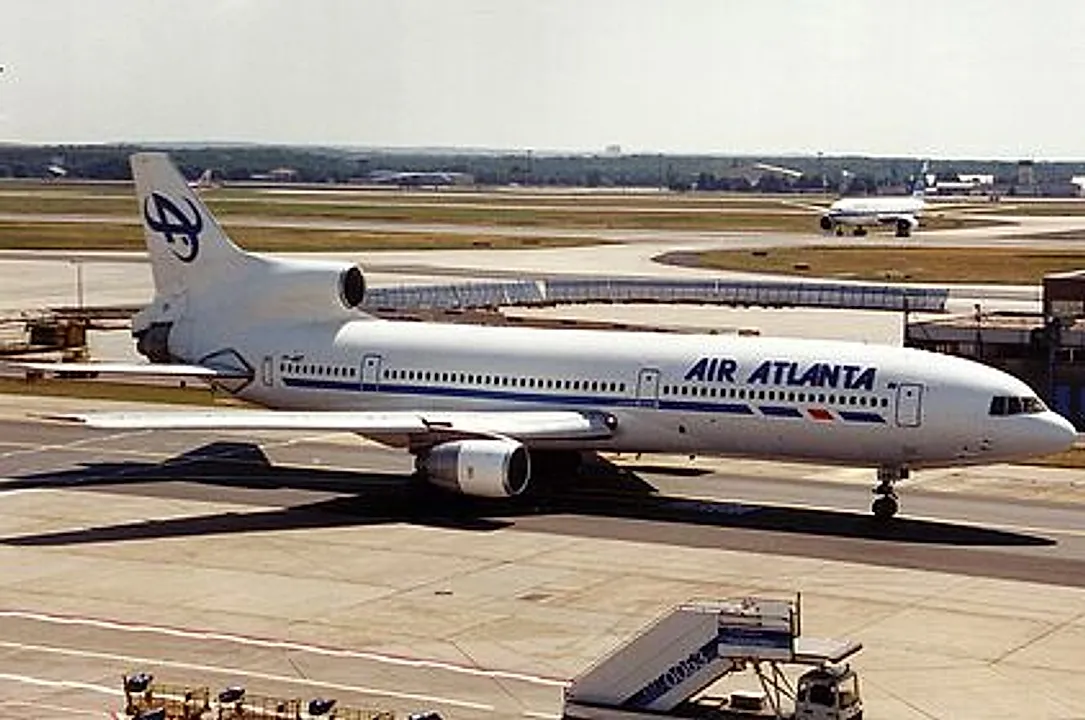 Lockheed L-1011-385-1 TriStar 1 aircraft profile