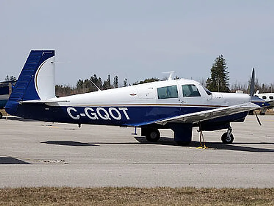 MOONEY M20C aircraft profile