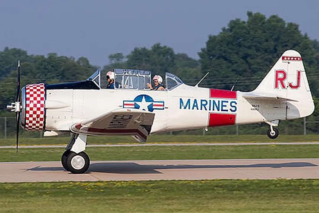 NORTH AMERICAN SNJ-5C aircraft profile