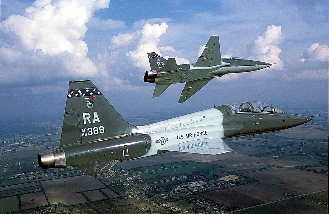 NORTHROP T38 aircraft profile