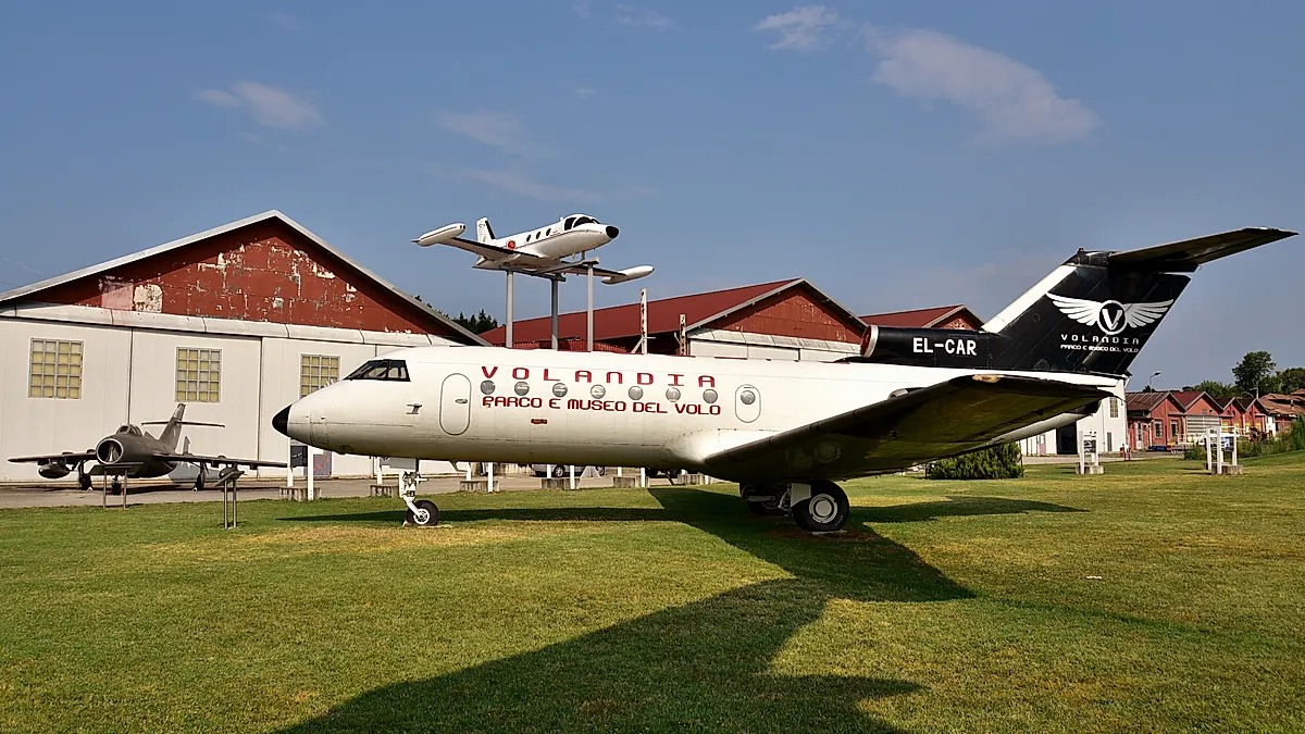 Piaggio PD.808 aircraft profile