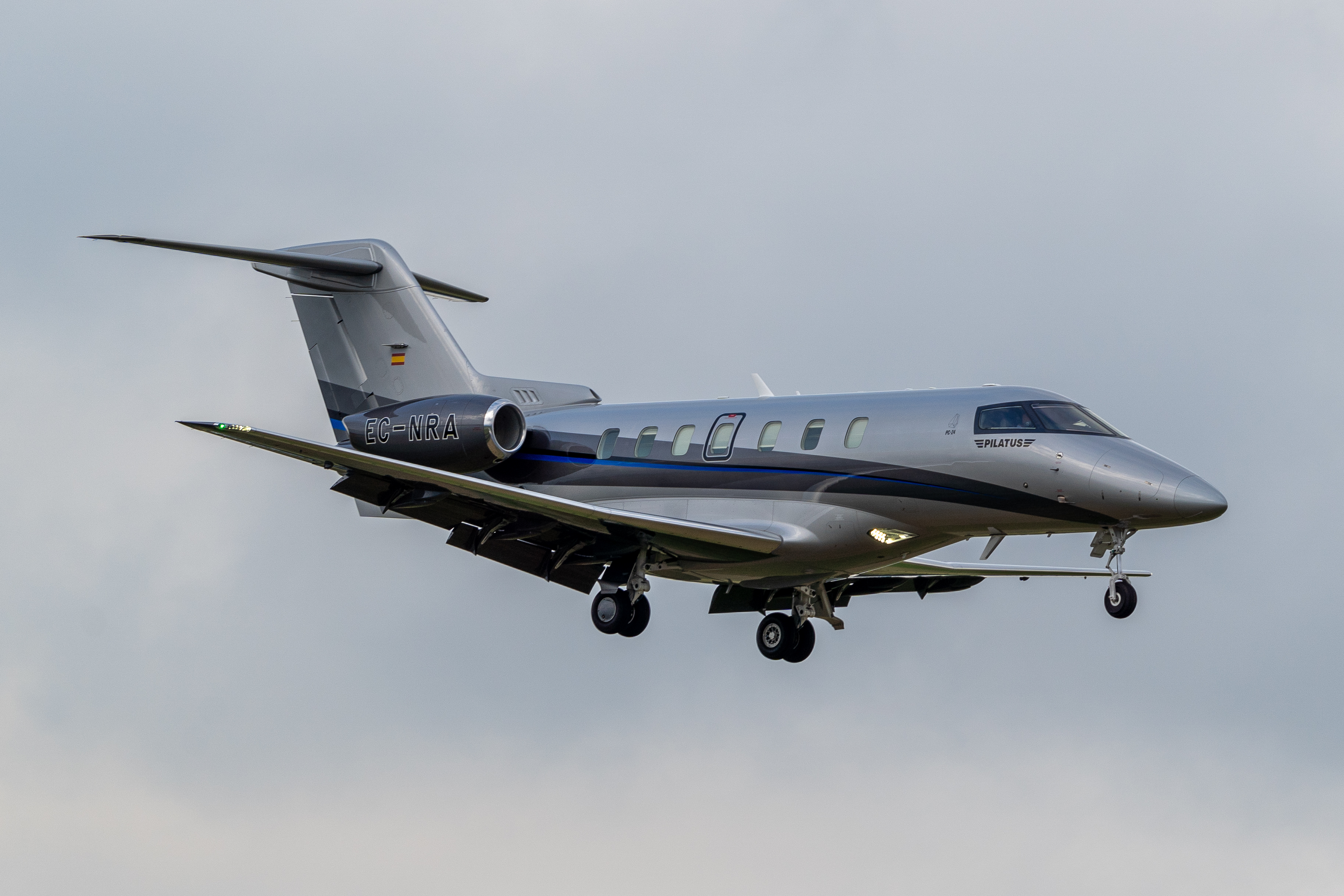 Pilatus PC-24 aircraft profile