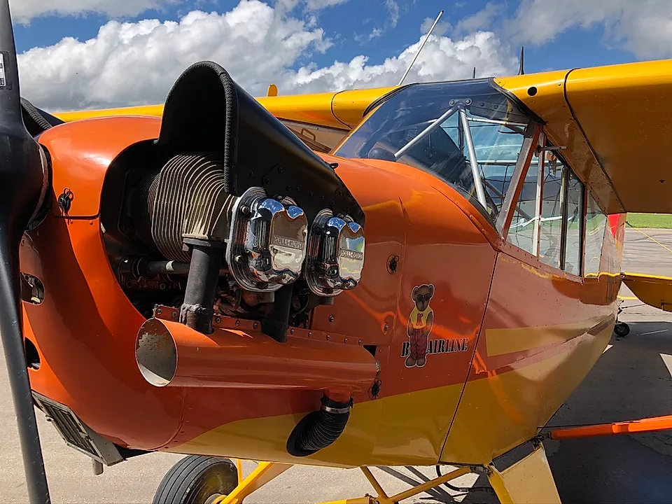 PIPER J-3C aircraft profile