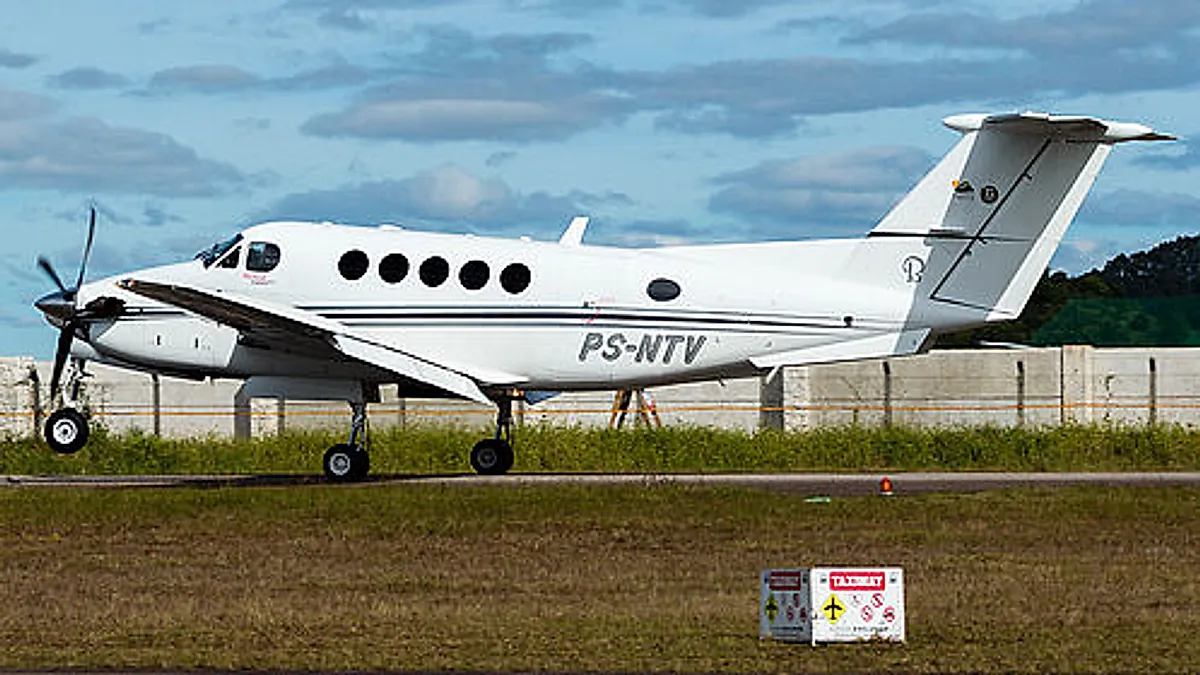 PIPER PA46R aircraft profile
