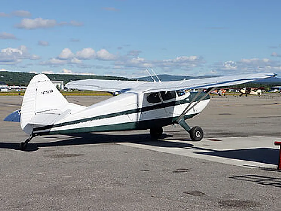 STINSON 108 aircraft profile