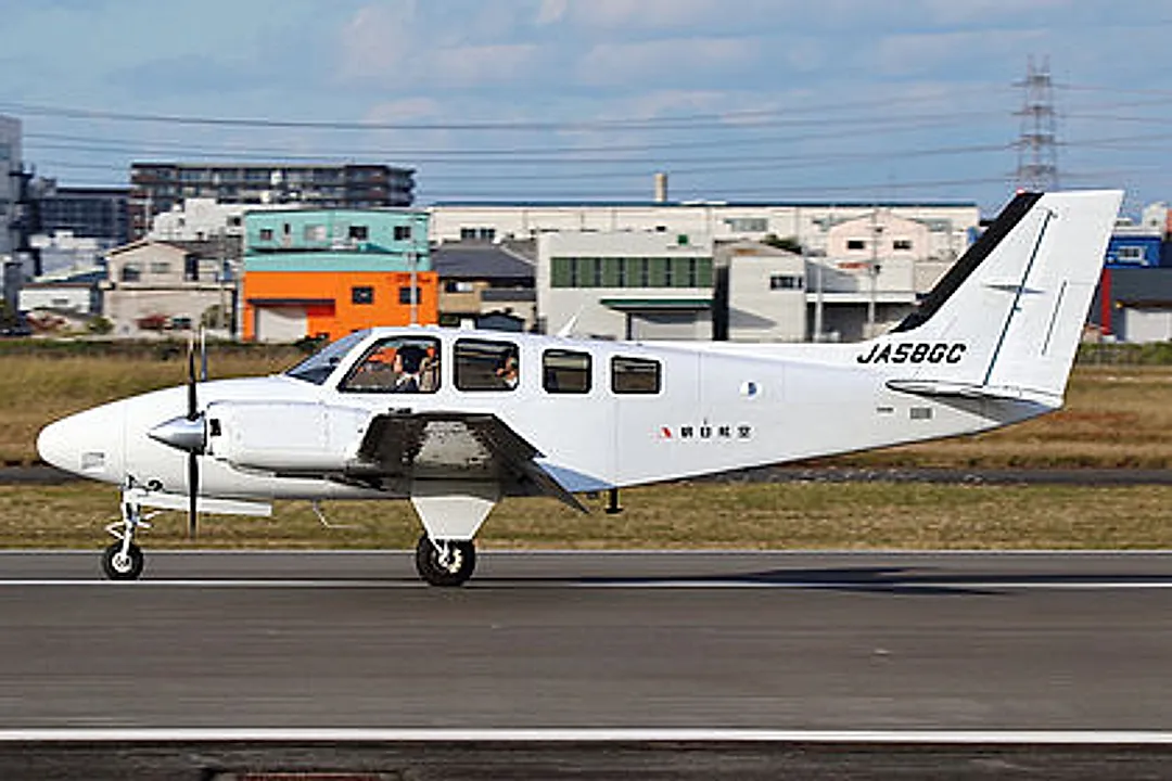 Textron Aviation G58 aircraft profile
